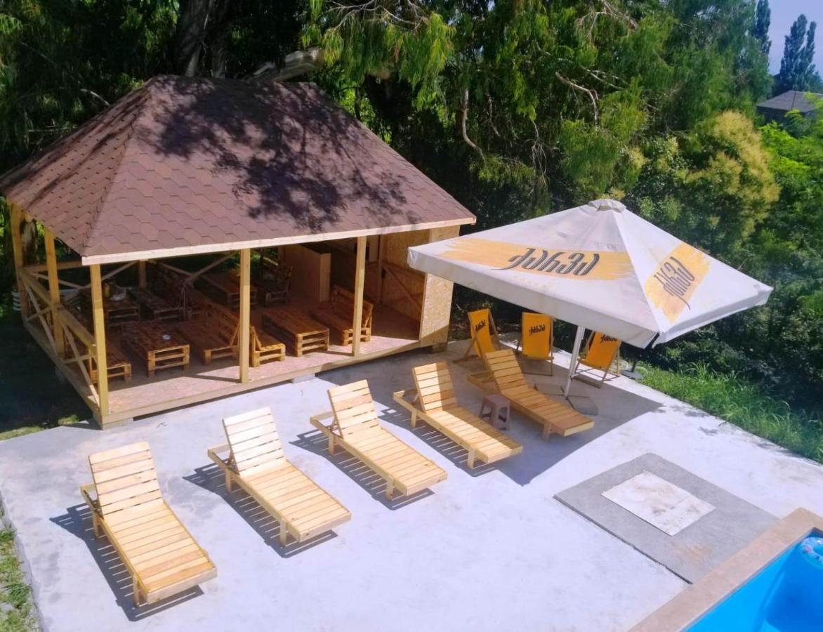 Vita Gardenia Hotel Tskhaltubo Esterno foto