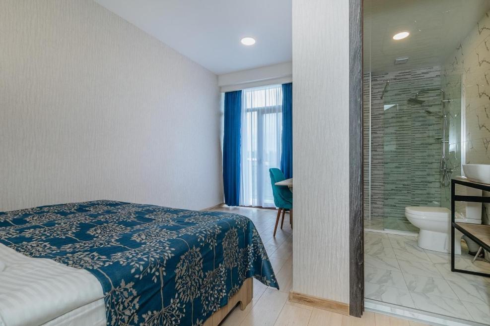Vita Gardenia Hotel Tskhaltubo Esterno foto