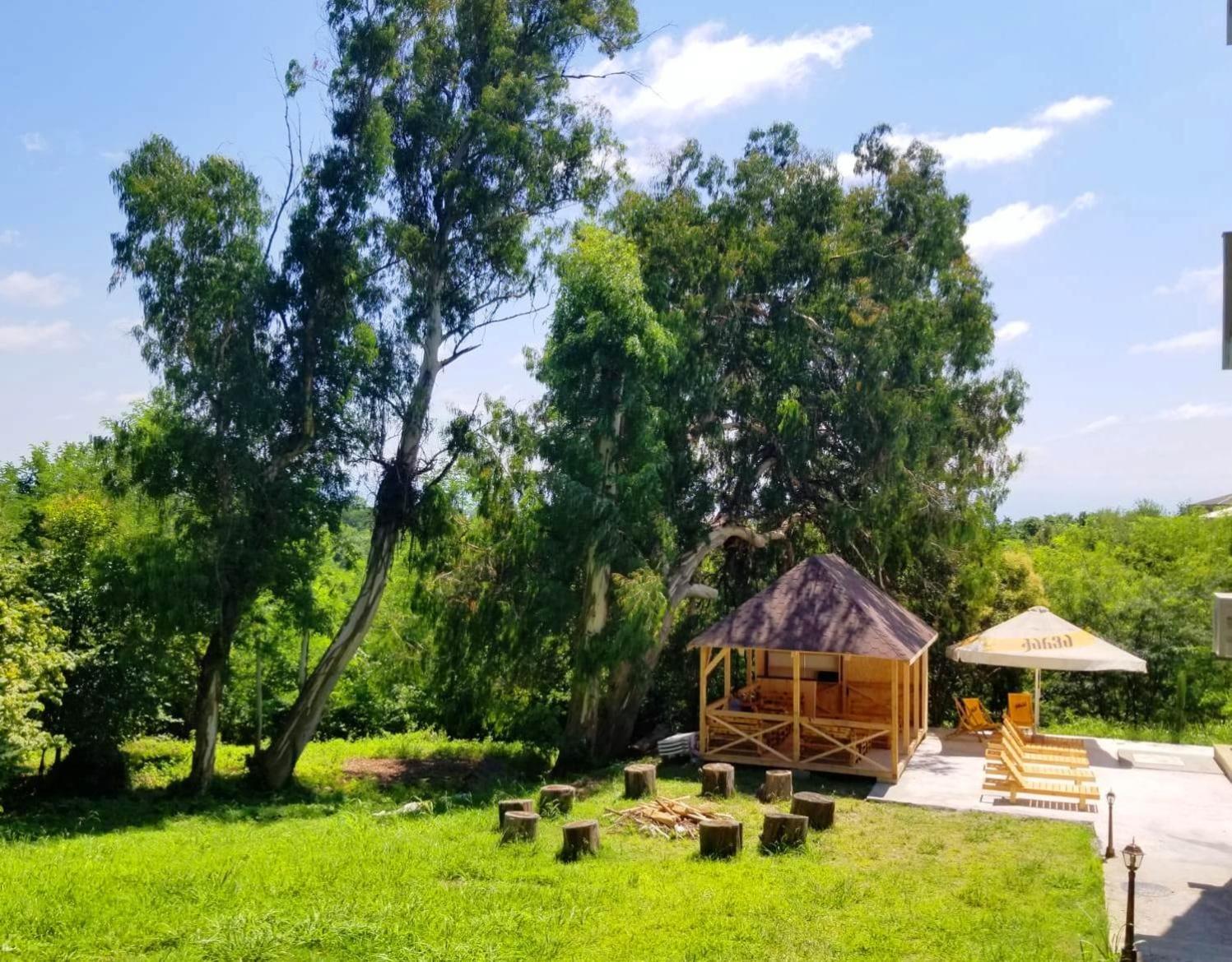 Vita Gardenia Hotel Tskhaltubo Esterno foto